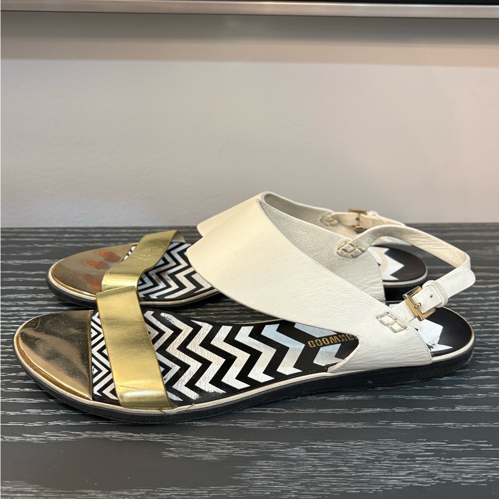 Nicholas Kirkwood Women's White and Gold Sandals